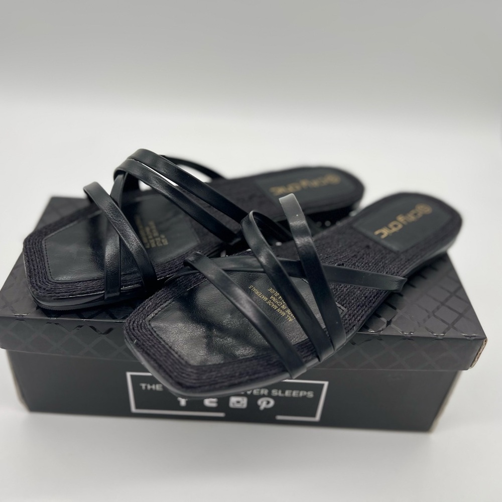 City Chic WIDE FIT DELIA SLIDE, IN BLACK, SIZE, 10